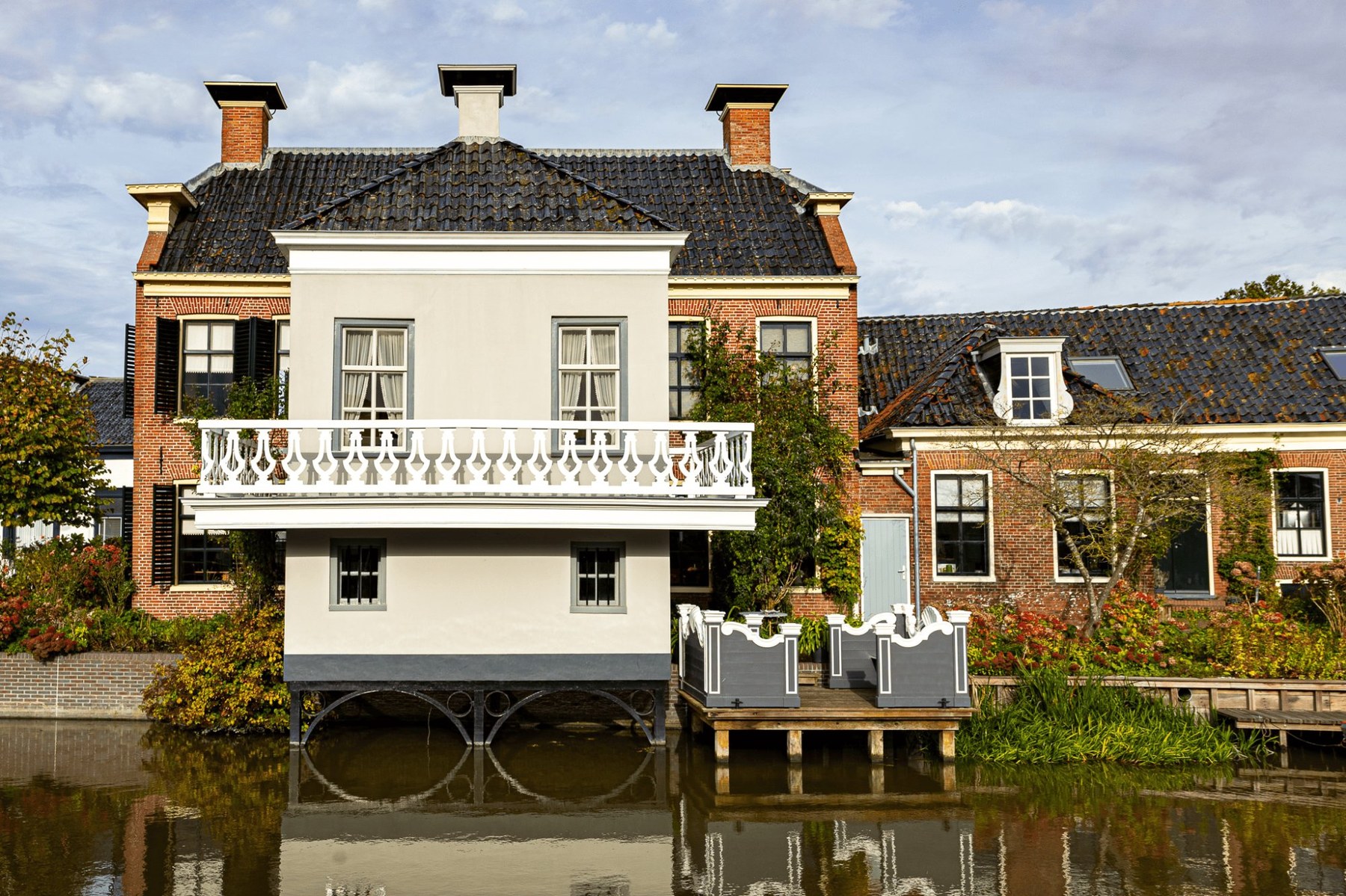 Schilder aan het werk — Schildersbedrijf Derk Batema